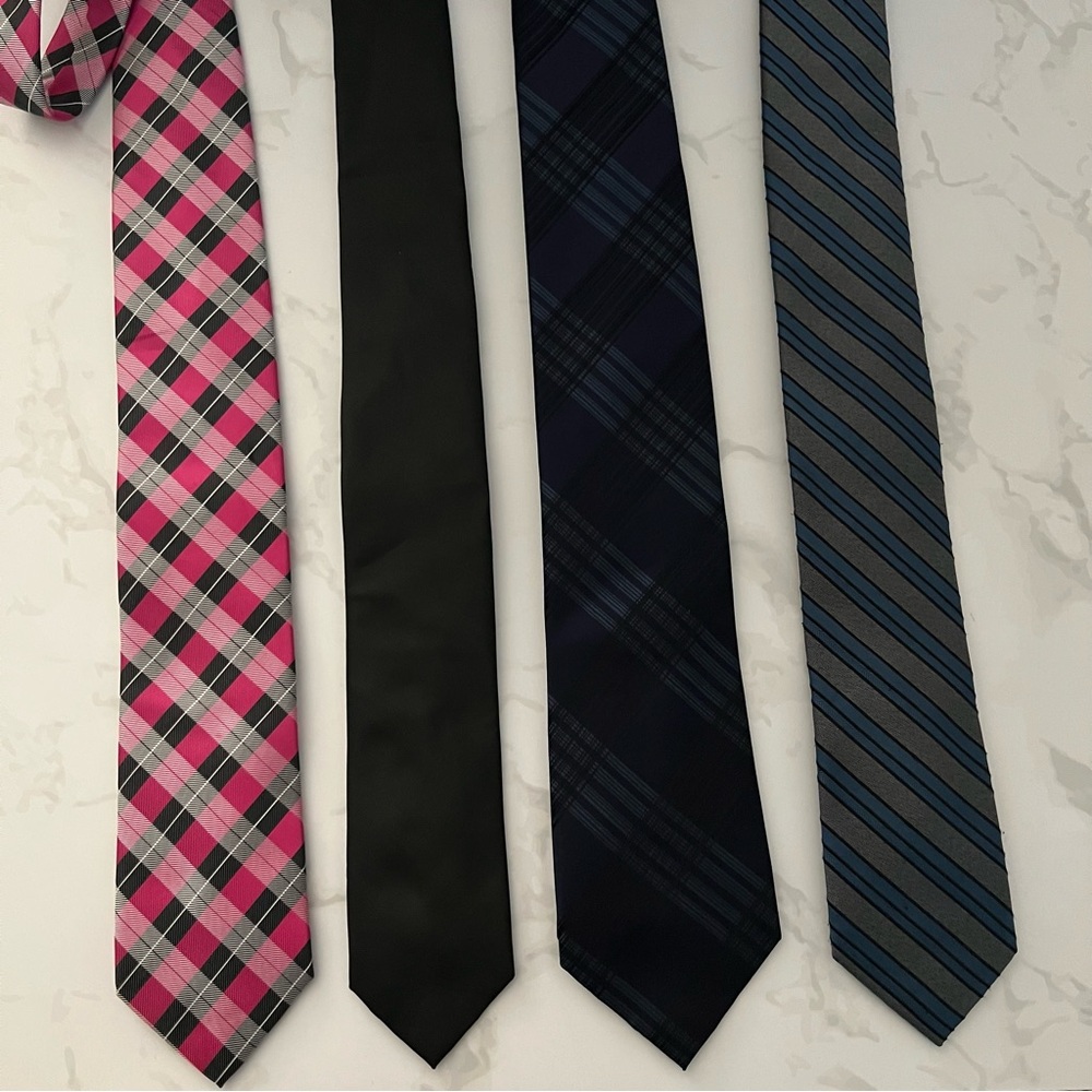 Men’s Ties Various Black, Blue, Gray and Pink Bundle (All 4 ties included)
